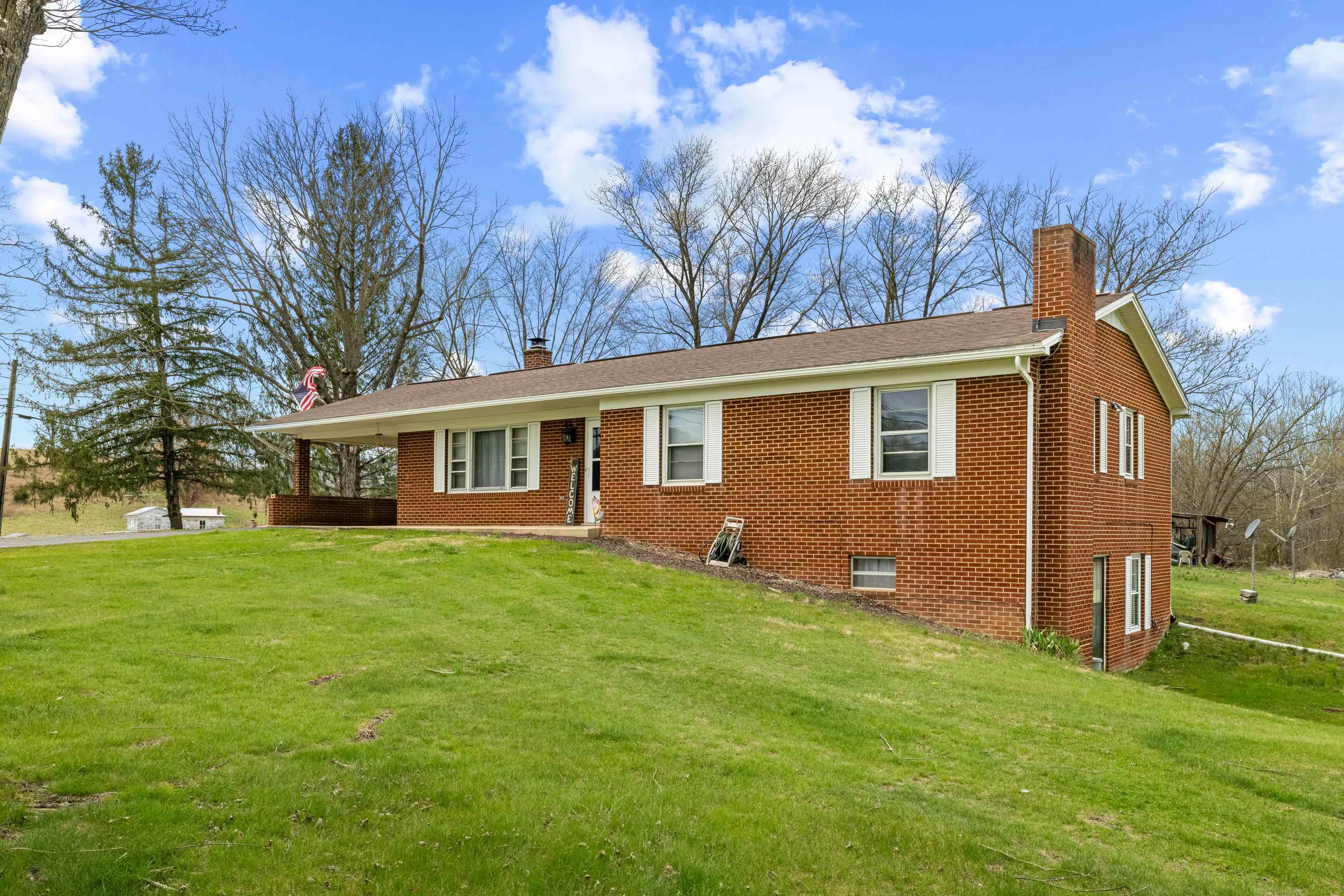 14777 HOPKINS GAP RD, FULKS RUN, Virginia 22830, 3 Bedrooms Bedrooms, ,2 BathroomsBathrooms,Residential,14777 HOPKINS GAP RD,675950 MLS # 675950