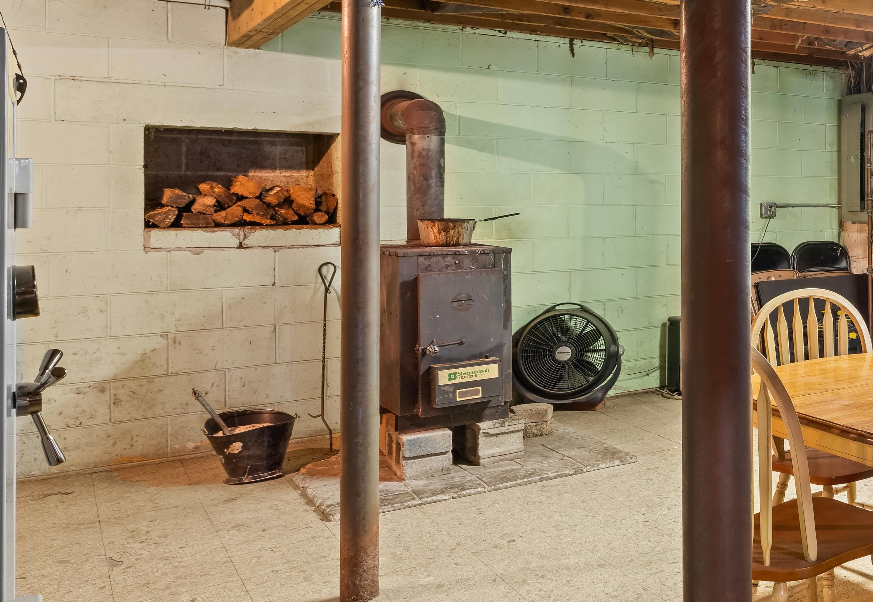 14777 HOPKINS GAP RD, FULKS RUN, Virginia 22830, 3 Bedrooms Bedrooms, ,2 BathroomsBathrooms,Residential,14777 HOPKINS GAP RD,675950 MLS # 675950