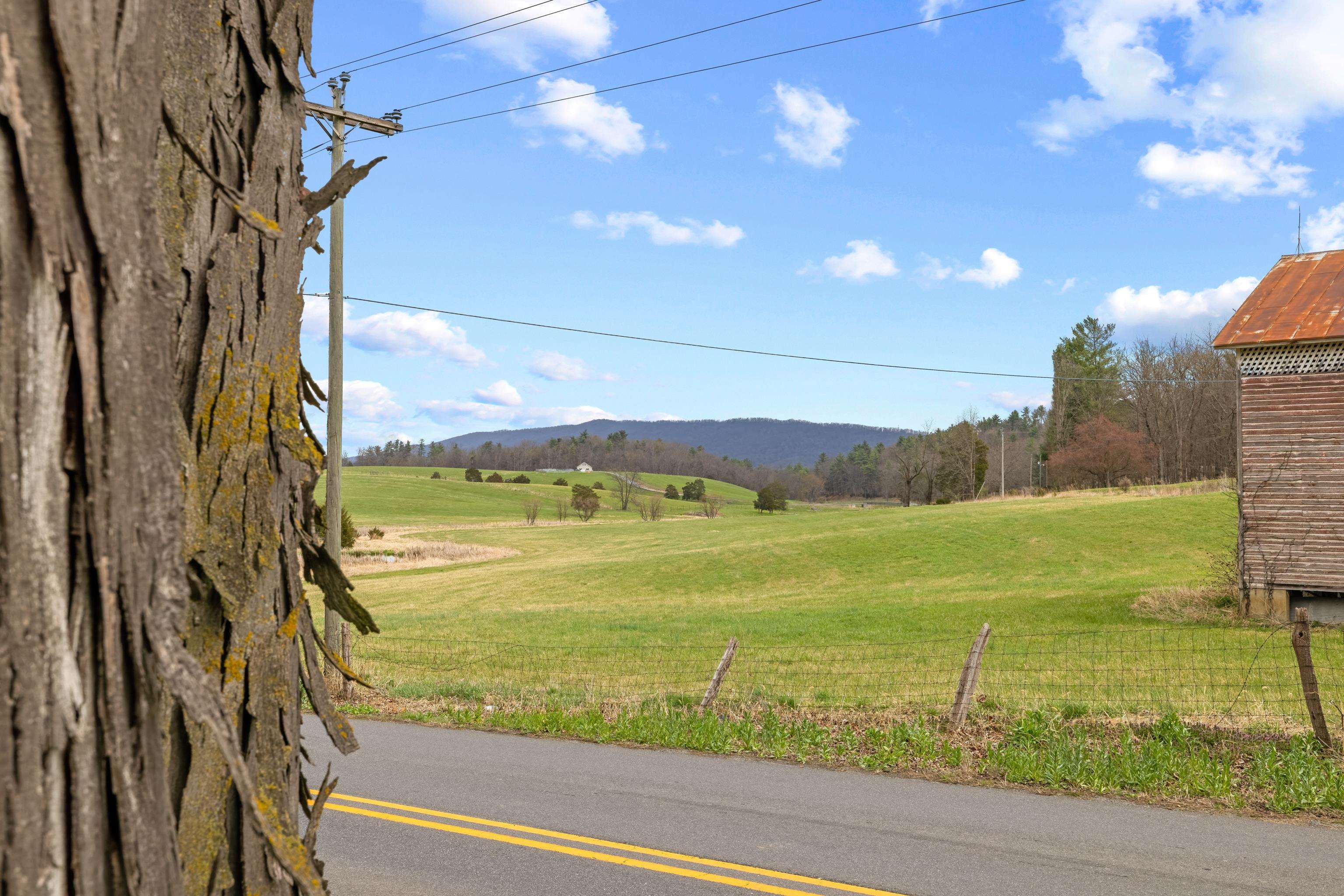 14777 HOPKINS GAP RD, FULKS RUN, Virginia 22830, 3 Bedrooms Bedrooms, ,2 BathroomsBathrooms,Residential,14777 HOPKINS GAP RD,675950 MLS # 675950