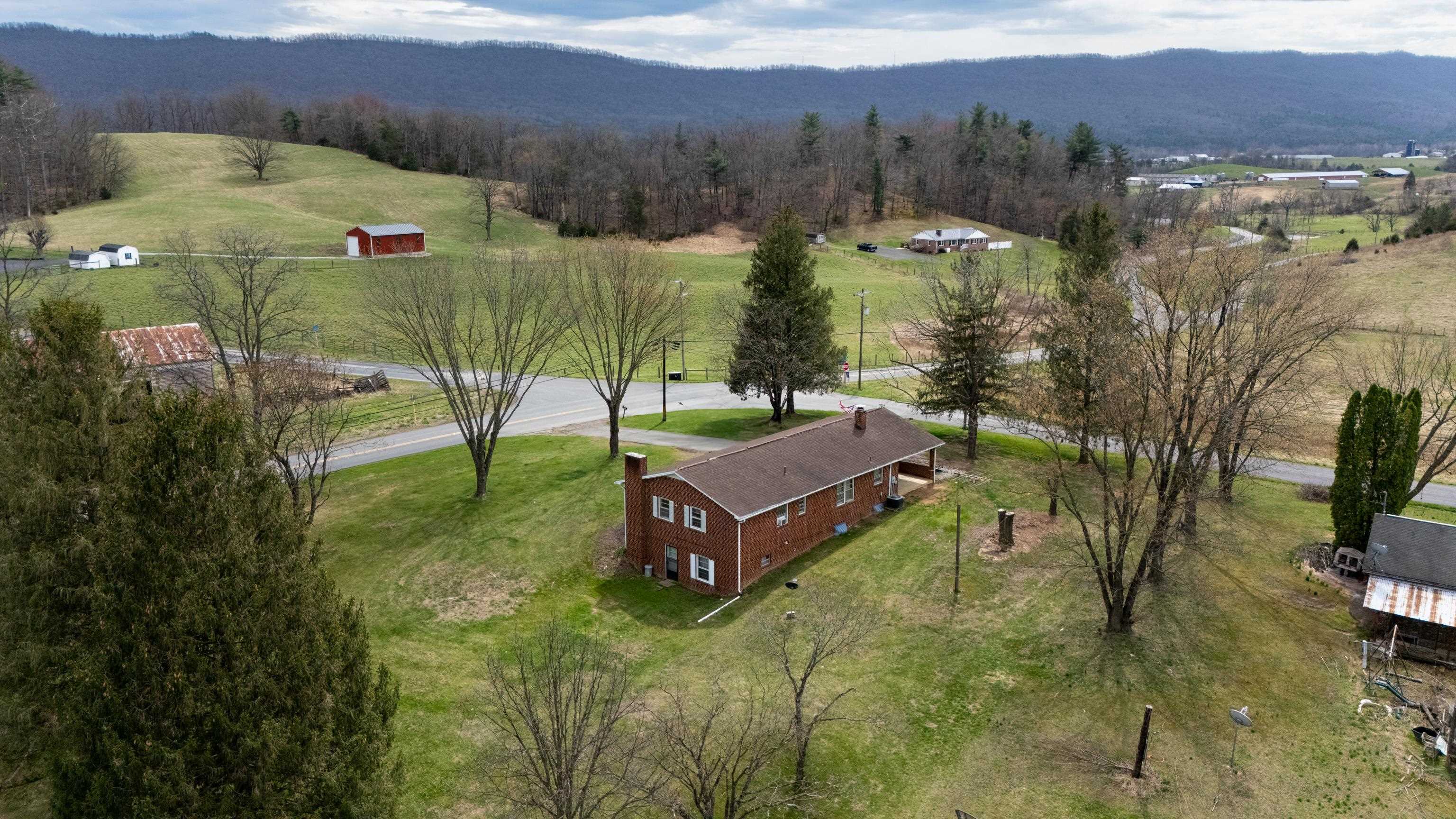 14777 HOPKINS GAP RD, FULKS RUN, Virginia 22830, 3 Bedrooms Bedrooms, ,2 BathroomsBathrooms,Residential,14777 HOPKINS GAP RD,675950 MLS # 675950