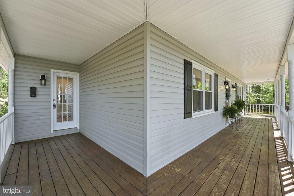 3229 COLVIN RD, AMISSVILLE, Virginia 20106, 3 Bedrooms Bedrooms, ,2 BathroomsBathrooms,Residential,3229 COLVIN RD,VACU2012664 MLS # VACU2012664