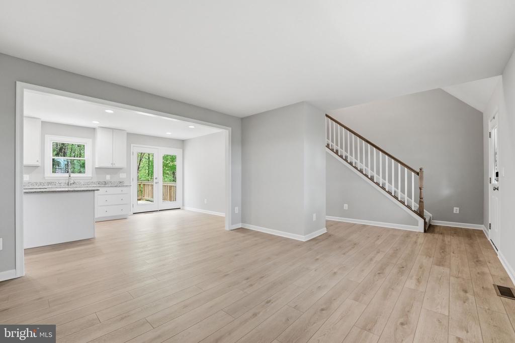 3229 COLVIN RD, AMISSVILLE, Virginia 20106, 3 Bedrooms Bedrooms, ,2 BathroomsBathrooms,Residential,3229 COLVIN RD,VACU2012664 MLS # VACU2012664