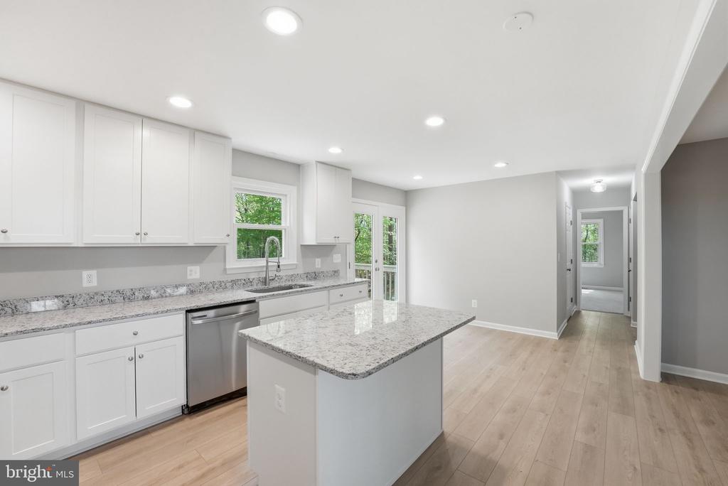 3229 COLVIN RD, AMISSVILLE, Virginia 20106, 3 Bedrooms Bedrooms, ,2 BathroomsBathrooms,Residential,3229 COLVIN RD,VACU2012664 MLS # VACU2012664