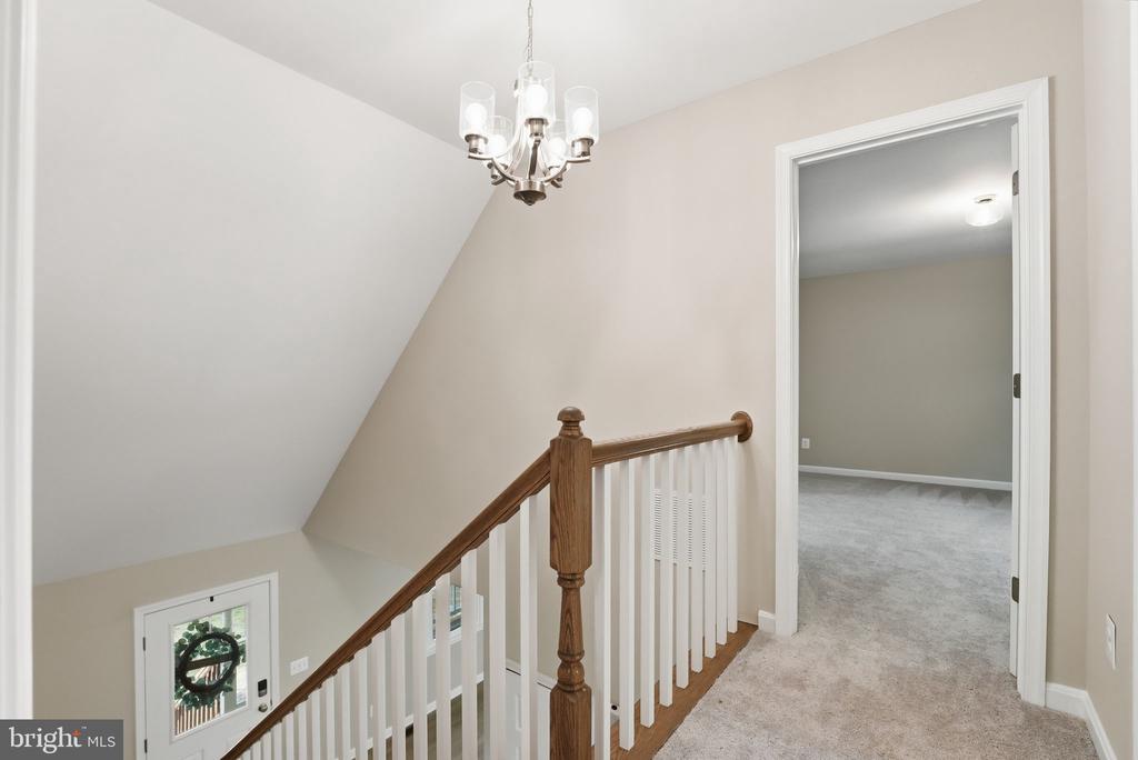 3229 COLVIN RD, AMISSVILLE, Virginia 20106, 3 Bedrooms Bedrooms, ,2 BathroomsBathrooms,Residential,3229 COLVIN RD,VACU2012664 MLS # VACU2012664