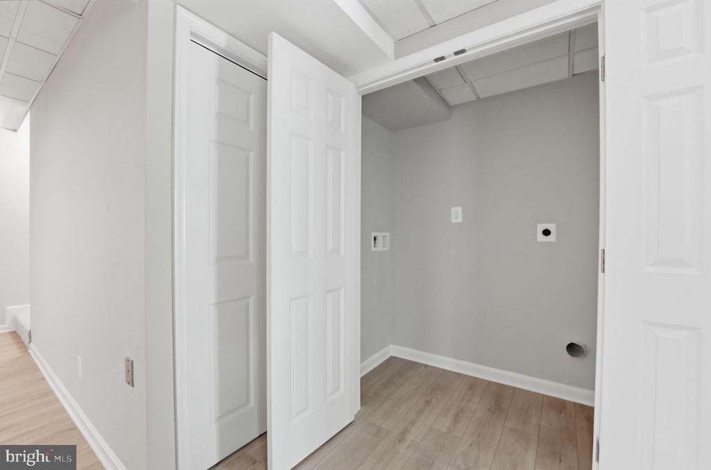 3229 COLVIN RD, AMISSVILLE, Virginia 20106, 3 Bedrooms Bedrooms, ,2 BathroomsBathrooms,Residential,3229 COLVIN RD,VACU2012664 MLS # VACU2012664