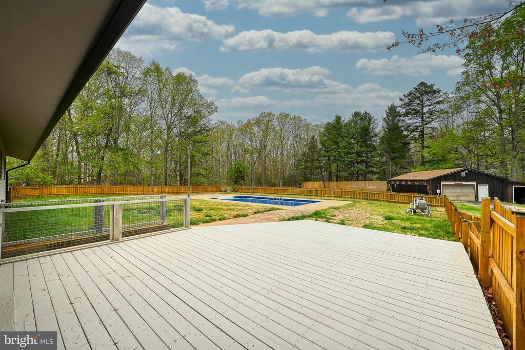 1011 LAKE MONTICELLO RD, PALMYRA, Virginia 22963, 3 Bedrooms Bedrooms, ,3 BathroomsBathrooms,Residential,1011 LAKE MONTICELLO RD,VAFN2000652 MLS # VAFN2000652