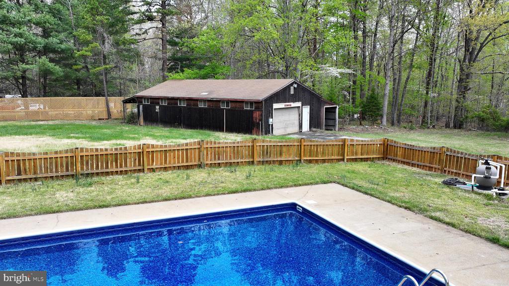 1011 LAKE MONTICELLO RD, PALMYRA, Virginia 22963, 3 Bedrooms Bedrooms, ,3 BathroomsBathrooms,Residential,1011 LAKE MONTICELLO RD,VAFN2000652 MLS # VAFN2000652