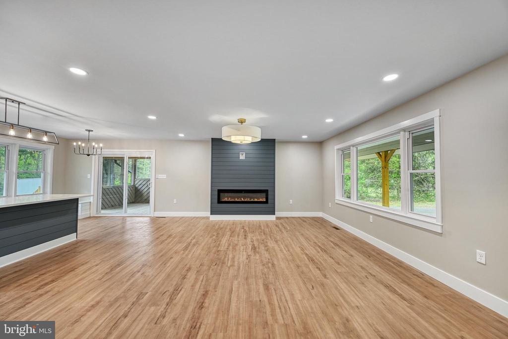 1011 LAKE MONTICELLO RD, PALMYRA, Virginia 22963, 3 Bedrooms Bedrooms, ,3 BathroomsBathrooms,Residential,1011 LAKE MONTICELLO RD,VAFN2000652 MLS # VAFN2000652