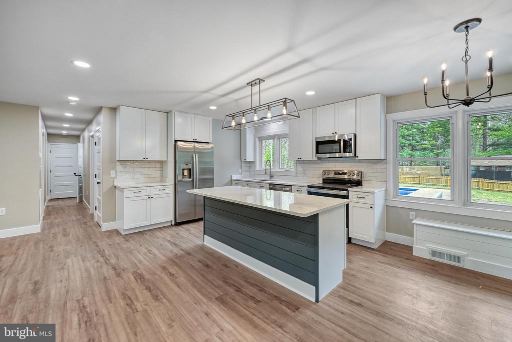 1011 LAKE MONTICELLO RD, PALMYRA, Virginia 22963, 3 Bedrooms Bedrooms, ,3 BathroomsBathrooms,Residential,1011 LAKE MONTICELLO RD,VAFN2000652 MLS # VAFN2000652