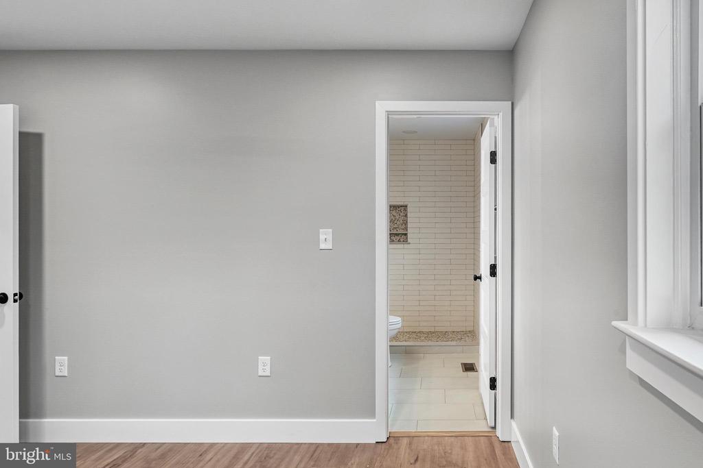 1011 LAKE MONTICELLO RD, PALMYRA, Virginia 22963, 3 Bedrooms Bedrooms, ,3 BathroomsBathrooms,Residential,1011 LAKE MONTICELLO RD,VAFN2000652 MLS # VAFN2000652