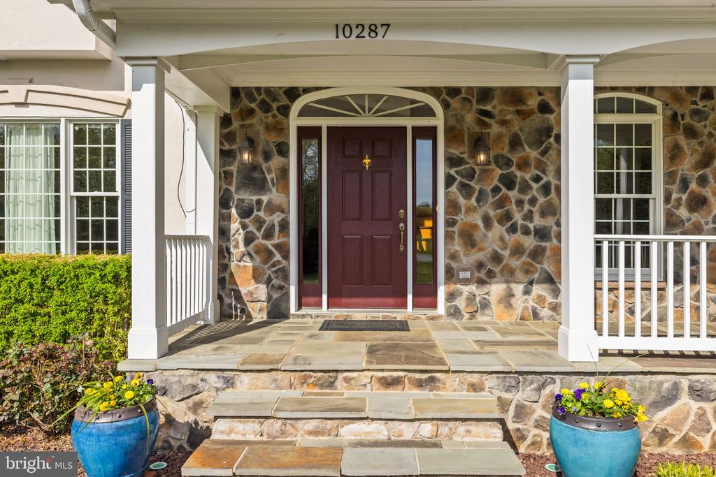 10287 TRYLEC LN, CATLETT, Virginia, 3 Bedrooms Bedrooms, ,4 BathroomsBathrooms,Residential,10287 TRYLEC LN,VAFQ2021220 MLS # VAFQ2021220