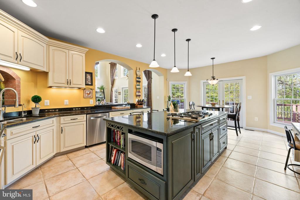 10287 TRYLEC LN, CATLETT, Virginia, 3 Bedrooms Bedrooms, ,4 BathroomsBathrooms,Residential,10287 TRYLEC LN,VAFQ2021220 MLS # VAFQ2021220