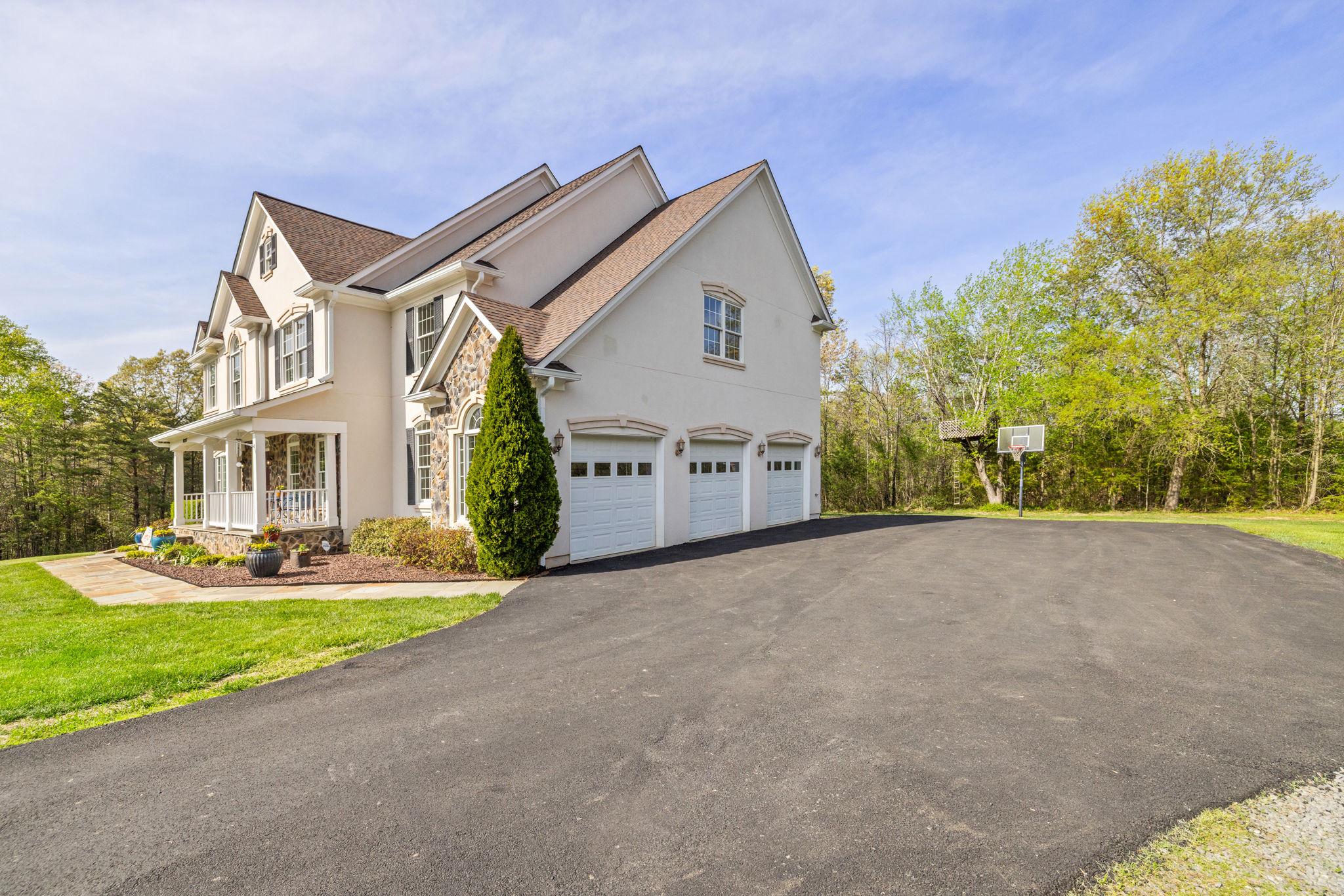 10287 TRYLEC LN, CATLETT, Virginia, 3 Bedrooms Bedrooms, ,4 BathroomsBathrooms,Residential,10287 TRYLEC LN,VAFQ2021220 MLS # VAFQ2021220