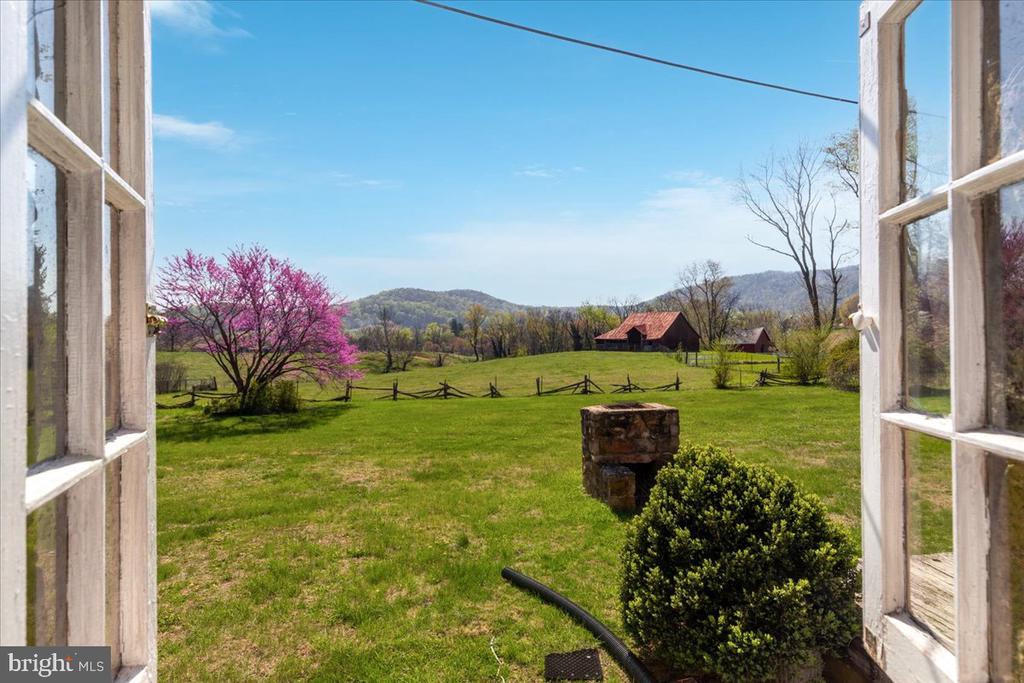 540 MOUNT SALEM AVE, WASHINGTON, Virginia, 5 Bedrooms Bedrooms, ,2 BathroomsBathrooms,Residential,540 MOUNT SALEM AVE,VARP2002566 MLS # VARP2002566