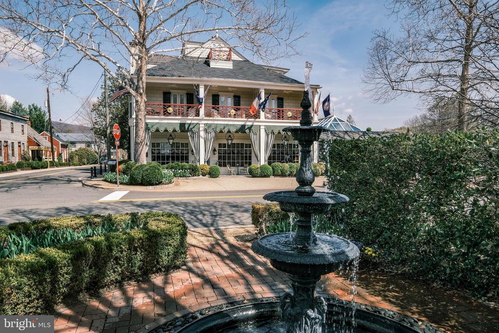 540 MOUNT SALEM AVE, WASHINGTON, Virginia, 5 Bedrooms Bedrooms, ,2 BathroomsBathrooms,Residential,540 MOUNT SALEM AVE,VARP2002566 MLS # VARP2002566