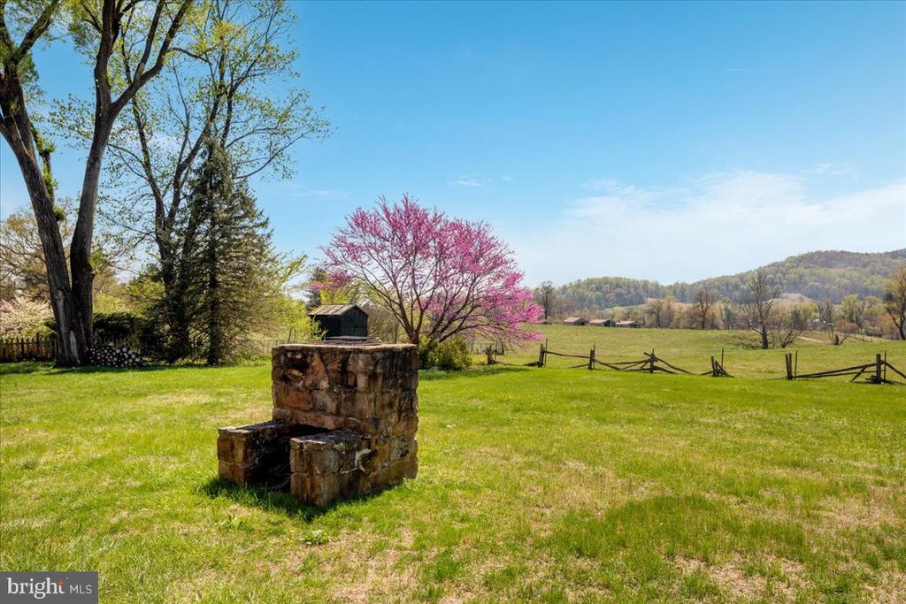 540 MOUNT SALEM AVE, WASHINGTON, Virginia, 5 Bedrooms Bedrooms, ,2 BathroomsBathrooms,Residential,540 MOUNT SALEM AVE,VARP2002566 MLS # VARP2002566