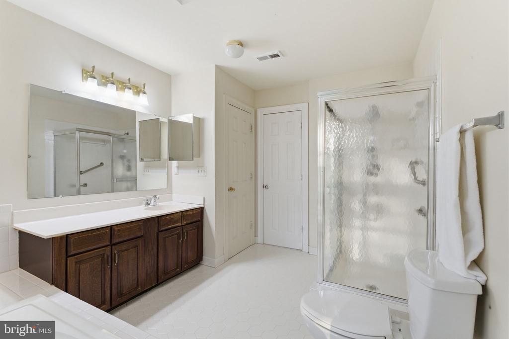 7200 BALDWIN RIDGE RD, WARRENTON, Virginia, 4 Bedrooms Bedrooms, ,3 BathroomsBathrooms,Residential,7200 BALDWIN RIDGE RD,VAFQ2021182 MLS # VAFQ2021182