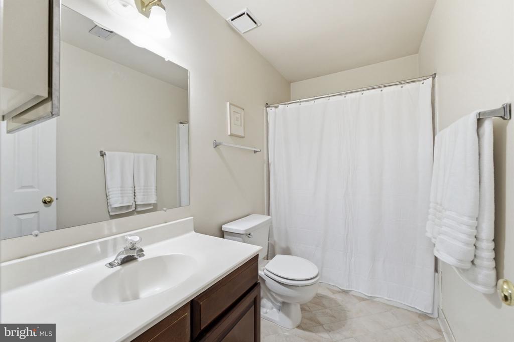 7200 BALDWIN RIDGE RD, WARRENTON, Virginia, 4 Bedrooms Bedrooms, ,3 BathroomsBathrooms,Residential,7200 BALDWIN RIDGE RD,VAFQ2021182 MLS # VAFQ2021182