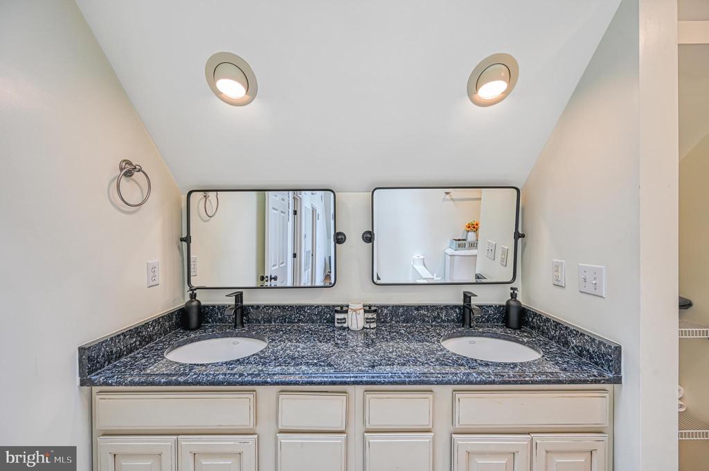 845 ELNOR RD, BUMPASS, Virginia 23024, 4 Bedrooms Bedrooms, ,3 BathroomsBathrooms,Residential,845 ELNOR RD,VALA2009602 MLS # VALA2009602