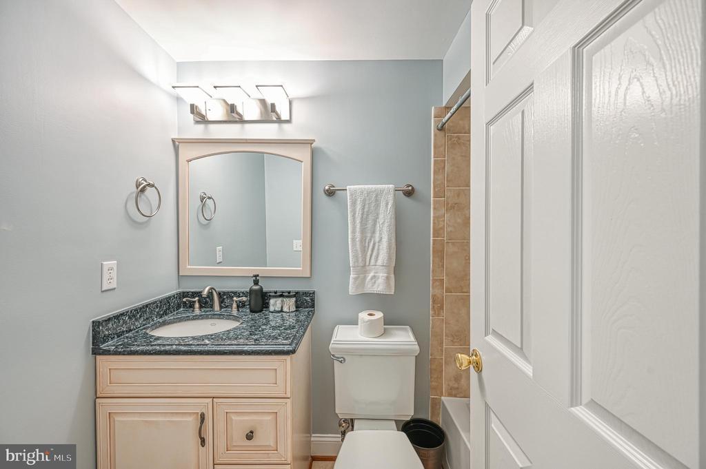 845 ELNOR RD, BUMPASS, Virginia 23024, 4 Bedrooms Bedrooms, ,3 BathroomsBathrooms,Residential,845 ELNOR RD,VALA2009602 MLS # VALA2009602