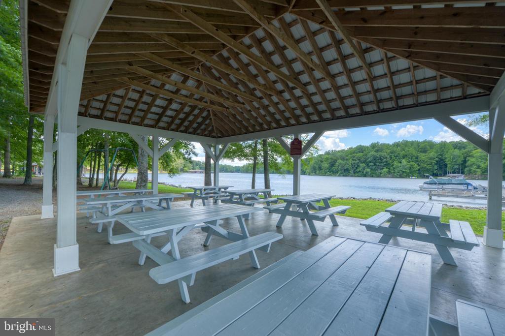 845 ELNOR RD, BUMPASS, Virginia 23024, 4 Bedrooms Bedrooms, ,3 BathroomsBathrooms,Residential,845 ELNOR RD,VALA2009602 MLS # VALA2009602