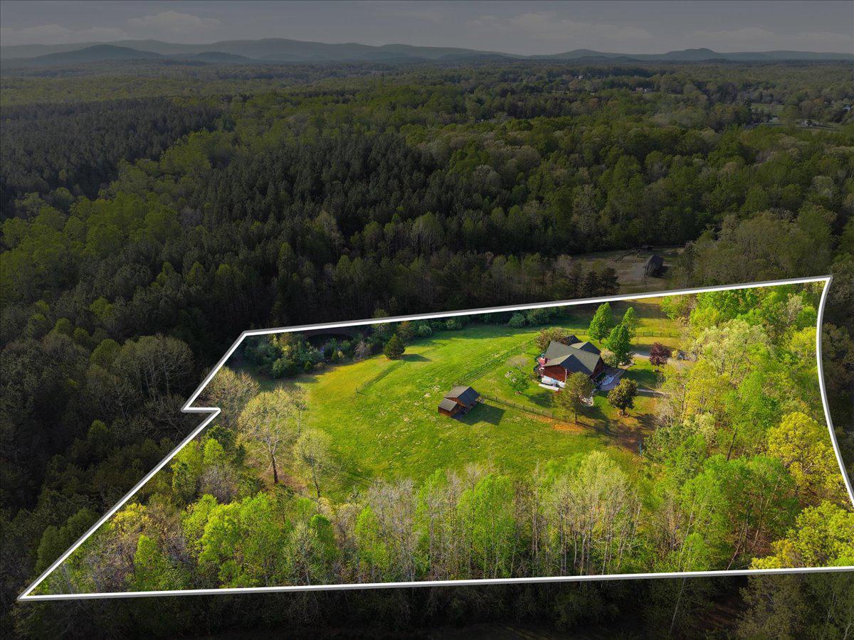 15240 SHEADS MOUNTAIN RD, RIXEYVILLE, Virginia 22737, 3 Bedrooms Bedrooms, ,2 BathroomsBathrooms,Residential,15240 SHEADS MOUNTAIN RD,VACU2013274 MLS # VACU2013274