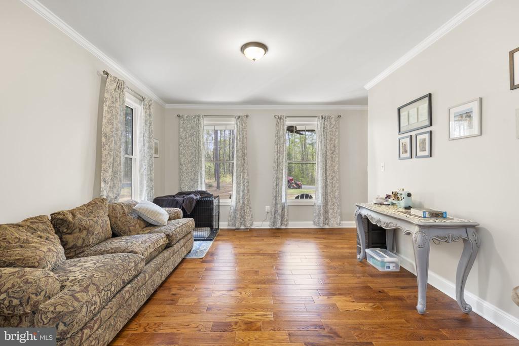 11522 LIGHT LN, SPOTSYLVANIA, Virginia 22551, 4 Bedrooms Bedrooms, ,3 BathroomsBathrooms,Residential,11522 LIGHT LN,VASP2040626 MLS # VASP2040626