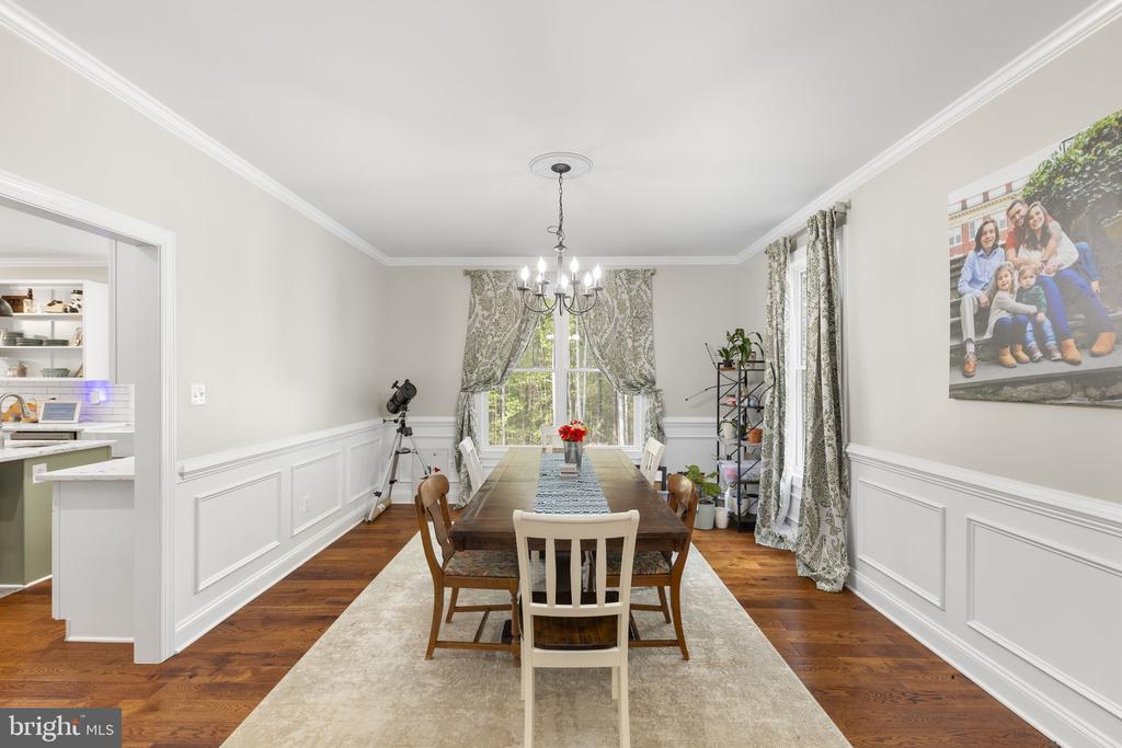 11522 LIGHT LN, SPOTSYLVANIA, Virginia 22551, 4 Bedrooms Bedrooms, ,3 BathroomsBathrooms,Residential,11522 LIGHT LN,VASP2040626 MLS # VASP2040626