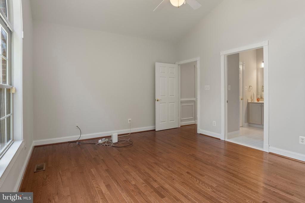 245 CARRIAGE CHASE CIR, WARRENTON, Virginia 20186, 3 Bedrooms Bedrooms, ,3 BathroomsBathrooms,Residential,245 CARRIAGE CHASE CIR,VAFQ2021534 MLS # VAFQ2021534