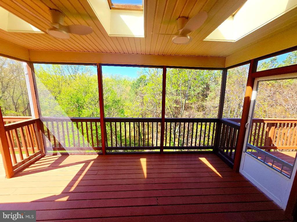 245 CARRIAGE CHASE CIR, WARRENTON, Virginia 20186, 3 Bedrooms Bedrooms, ,3 BathroomsBathrooms,Residential,245 CARRIAGE CHASE CIR,VAFQ2021534 MLS # VAFQ2021534