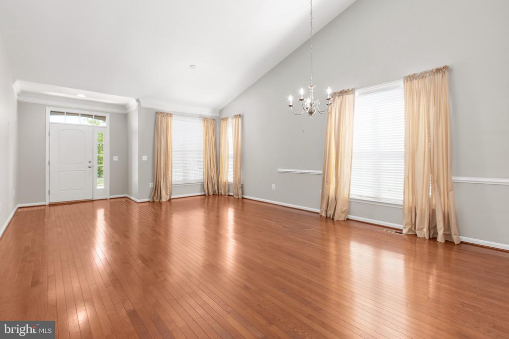 6016 E GREENBRIER RIVER RD, FREDERICKSBURG, Virginia 22407, 3 Bedrooms Bedrooms, ,3 BathroomsBathrooms,Residential,6016 E GREENBRIER RIVER RD,VASP2040942 MLS # VASP2040942