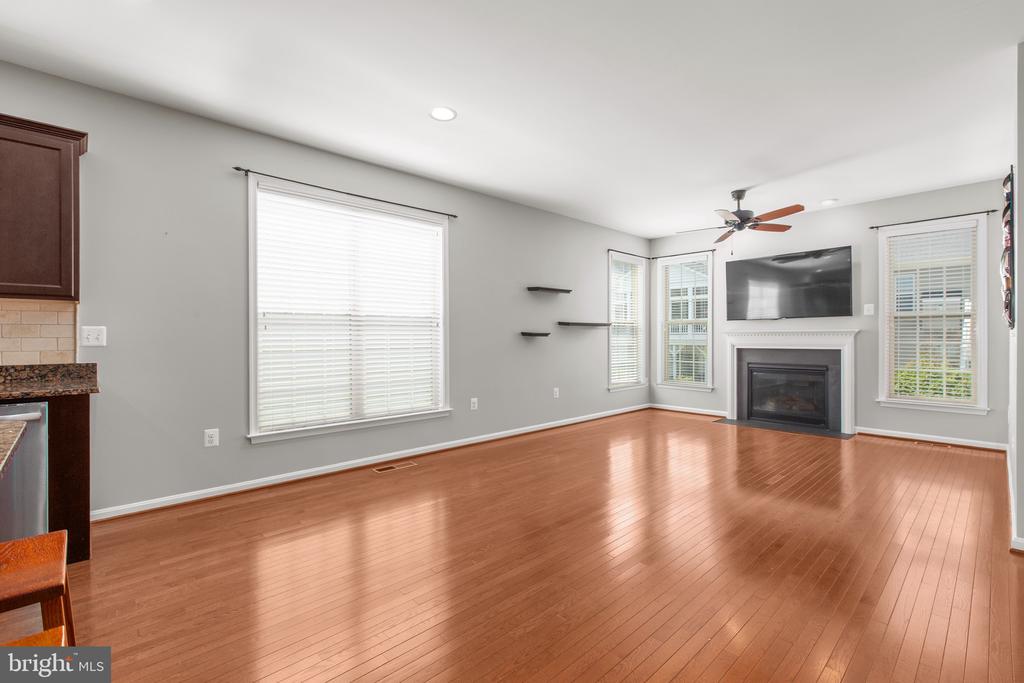 6016 E GREENBRIER RIVER RD, FREDERICKSBURG, Virginia 22407, 3 Bedrooms Bedrooms, ,3 BathroomsBathrooms,Residential,6016 E GREENBRIER RIVER RD,VASP2040942 MLS # VASP2040942