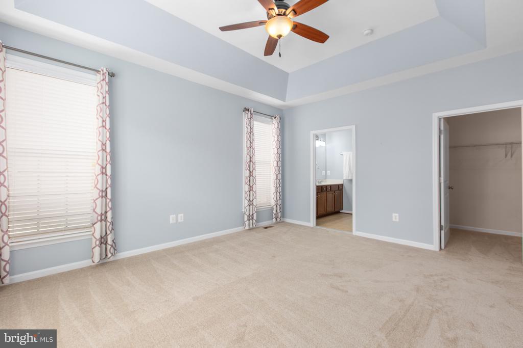 6016 E GREENBRIER RIVER RD, FREDERICKSBURG, Virginia 22407, 3 Bedrooms Bedrooms, ,3 BathroomsBathrooms,Residential,6016 E GREENBRIER RIVER RD,VASP2040942 MLS # VASP2040942