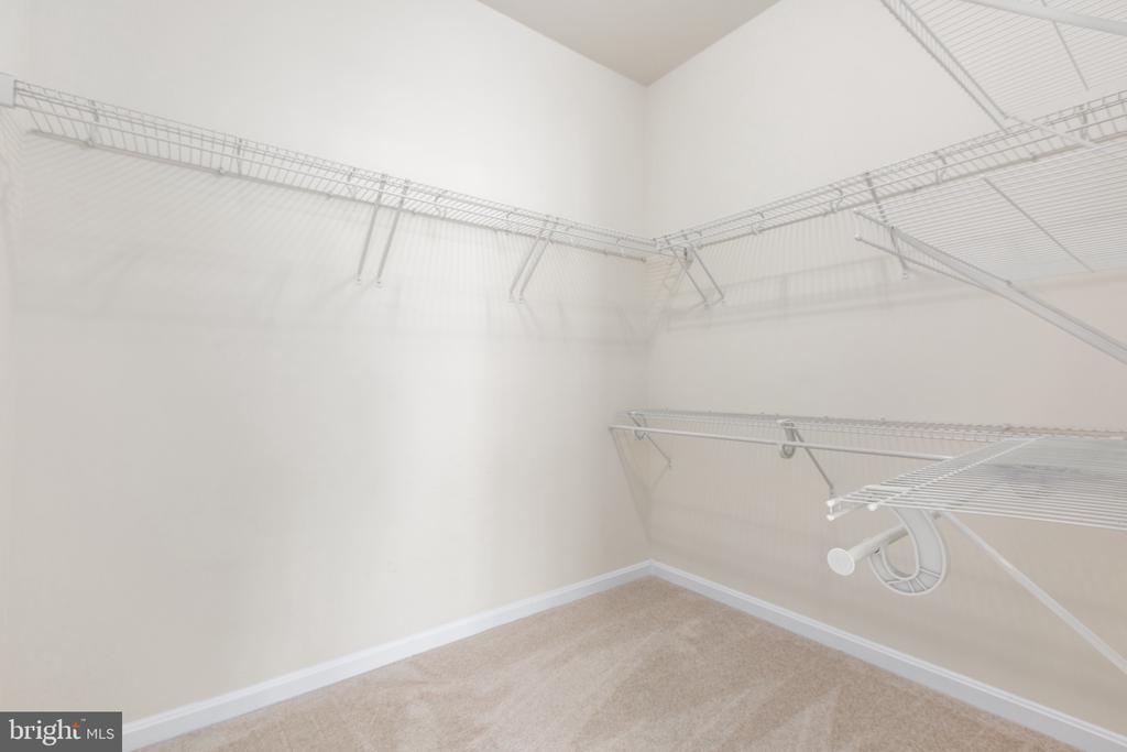 6016 E GREENBRIER RIVER RD, FREDERICKSBURG, Virginia 22407, 3 Bedrooms Bedrooms, ,3 BathroomsBathrooms,Residential,6016 E GREENBRIER RIVER RD,VASP2040942 MLS # VASP2040942