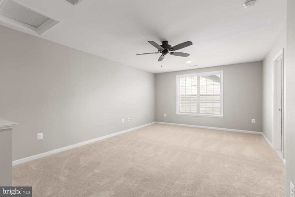 6016 E GREENBRIER RIVER RD, FREDERICKSBURG, Virginia 22407, 3 Bedrooms Bedrooms, ,3 BathroomsBathrooms,Residential,6016 E GREENBRIER RIVER RD,VASP2040942 MLS # VASP2040942