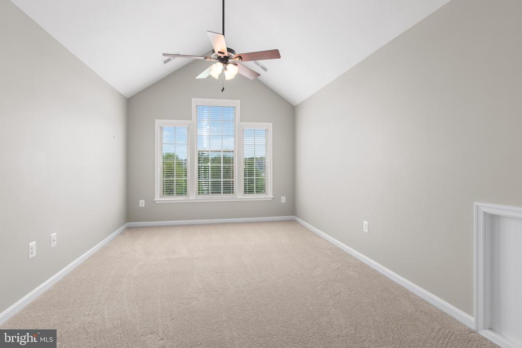 6016 E GREENBRIER RIVER RD, FREDERICKSBURG, Virginia 22407, 3 Bedrooms Bedrooms, ,3 BathroomsBathrooms,Residential,6016 E GREENBRIER RIVER RD,VASP2040942 MLS # VASP2040942