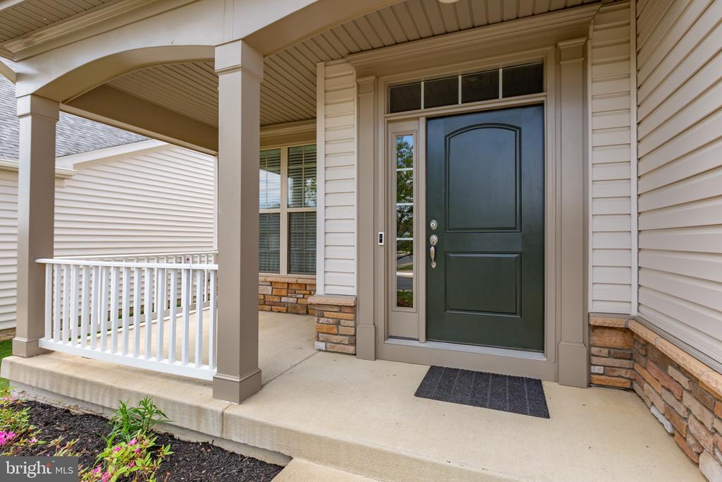 6016 E GREENBRIER RIVER RD, FREDERICKSBURG, Virginia 22407, 3 Bedrooms Bedrooms, ,3 BathroomsBathrooms,Residential,6016 E GREENBRIER RIVER RD,VASP2040942 MLS # VASP2040942