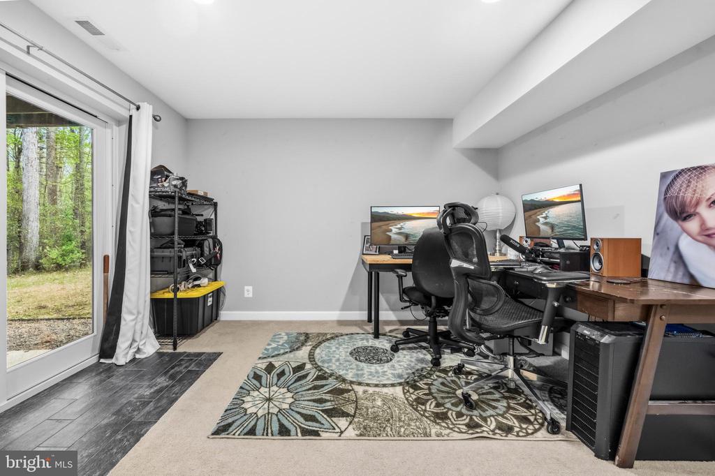 16379 COVEY CIR, AMISSVILLE, Virginia 20106, 5 Bedrooms Bedrooms, ,3 BathroomsBathrooms,Residential,16379 COVEY CIR,VACU2013312 MLS # VACU2013312