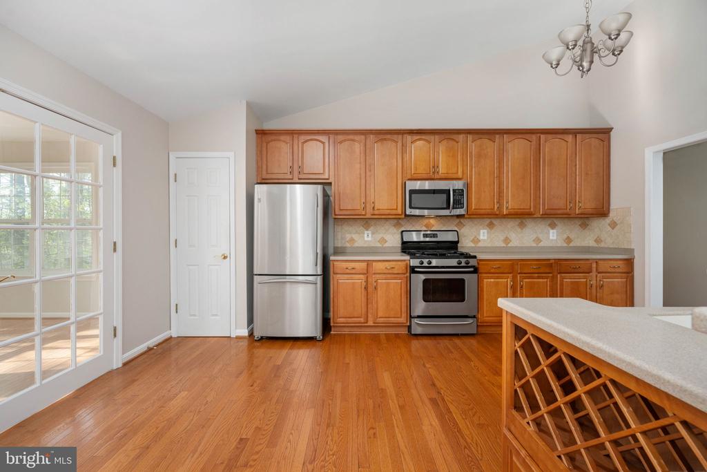 109 CEDAR CT, LOCUST GROVE, Virginia 22508, 3 Bedrooms Bedrooms, ,2 BathroomsBathrooms,Residential,LAKE OF THE WOODS,109 CEDAR CT,VAOR2013838 MLS # VAOR2013838