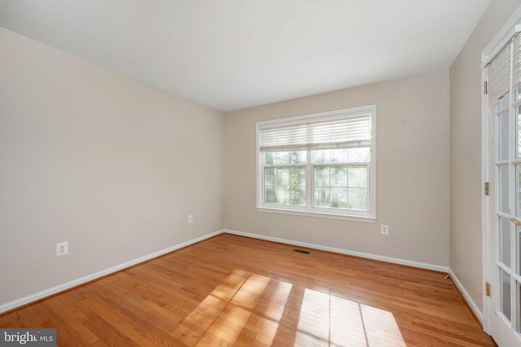 109 CEDAR CT, LOCUST GROVE, Virginia 22508, 3 Bedrooms Bedrooms, ,2 BathroomsBathrooms,Residential,LAKE OF THE WOODS,109 CEDAR CT,VAOR2013838 MLS # VAOR2013838