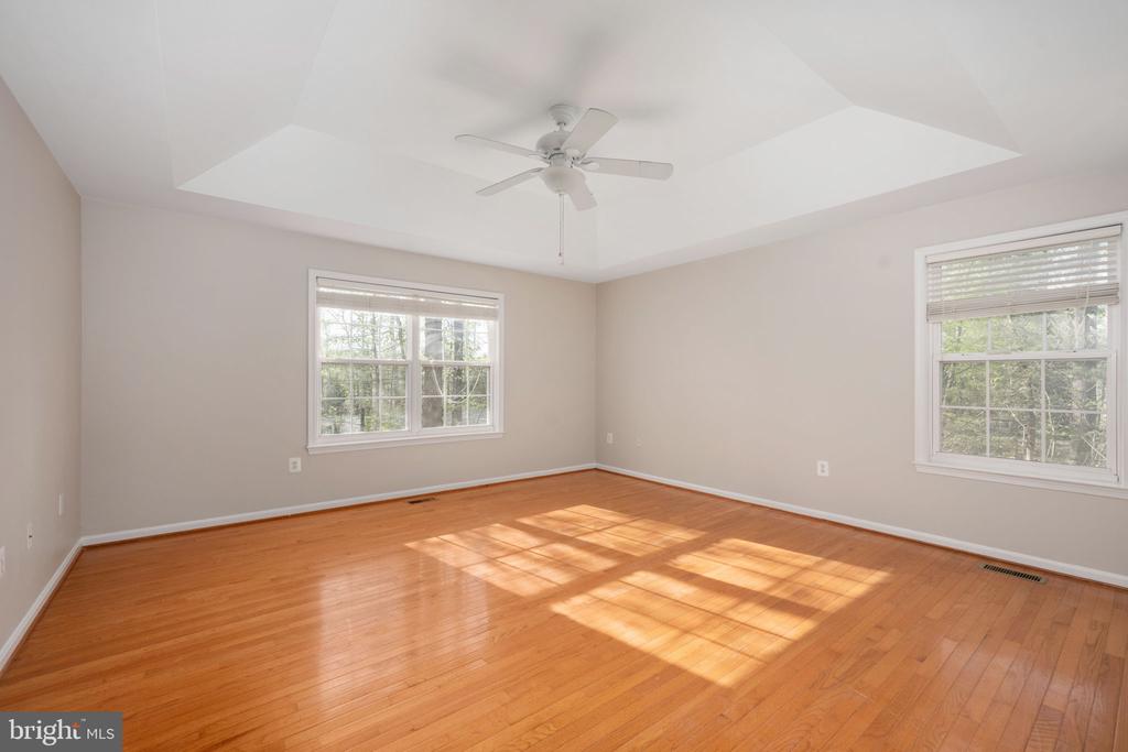 109 CEDAR CT, LOCUST GROVE, Virginia 22508, 3 Bedrooms Bedrooms, ,2 BathroomsBathrooms,Residential,LAKE OF THE WOODS,109 CEDAR CT,VAOR2013838 MLS # VAOR2013838