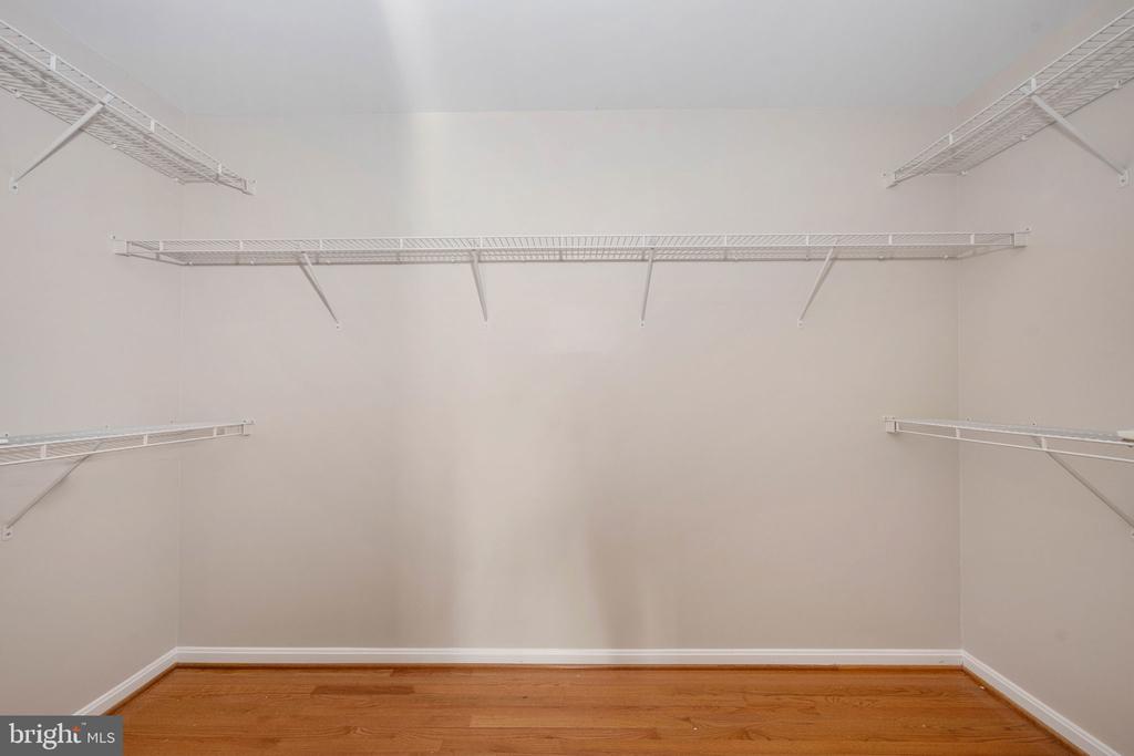 109 CEDAR CT, LOCUST GROVE, Virginia 22508, 3 Bedrooms Bedrooms, ,2 BathroomsBathrooms,Residential,LAKE OF THE WOODS,109 CEDAR CT,VAOR2013838 MLS # VAOR2013838