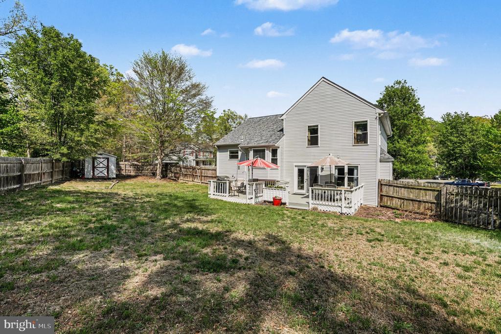 10612 CRESTWOOD DR, SPOTSYLVANIA, Virginia 22553, 4 Bedrooms Bedrooms, ,3 BathroomsBathrooms,Residential,10612 CRESTWOOD DR,VASP2040870 MLS # VASP2040870