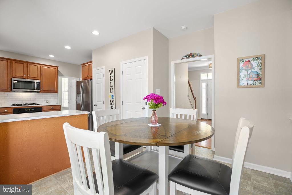 19313 WINDSONG CT, CULPEPER, Virginia 22701, 3 Bedrooms Bedrooms, ,2 BathroomsBathrooms,Residential,19313 WINDSONG CT,VACU2013272 MLS # VACU2013272