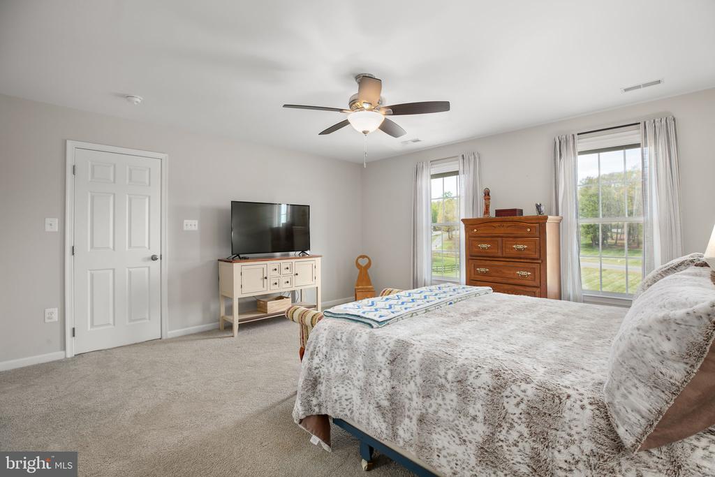 19313 WINDSONG CT, CULPEPER, Virginia 22701, 3 Bedrooms Bedrooms, ,2 BathroomsBathrooms,Residential,19313 WINDSONG CT,VACU2013272 MLS # VACU2013272