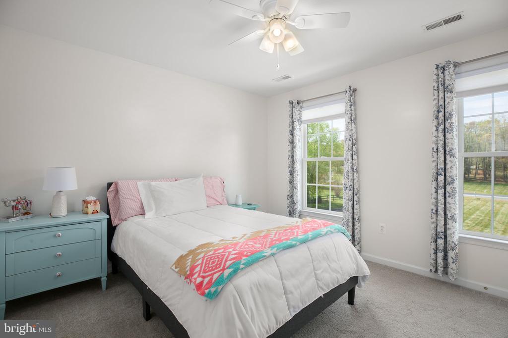 19313 WINDSONG CT, CULPEPER, Virginia 22701, 3 Bedrooms Bedrooms, ,2 BathroomsBathrooms,Residential,19313 WINDSONG CT,VACU2013272 MLS # VACU2013272