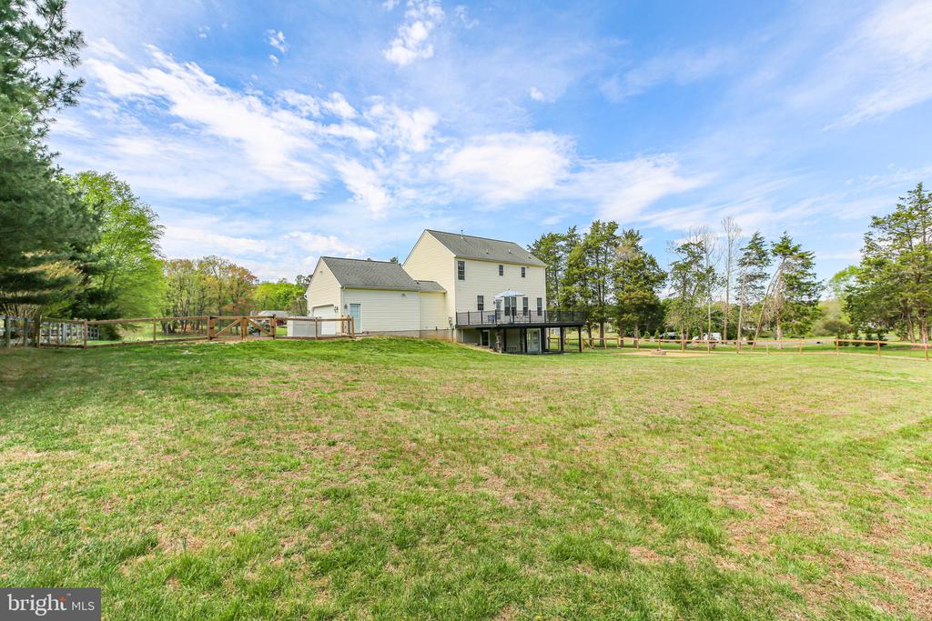 19313 WINDSONG CT, CULPEPER, Virginia 22701, 3 Bedrooms Bedrooms, ,2 BathroomsBathrooms,Residential,19313 WINDSONG CT,VACU2013272 MLS # VACU2013272