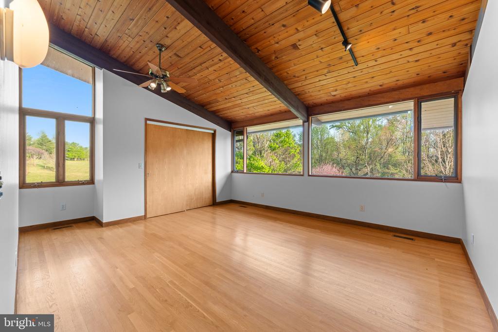 219 TIGER VALLEY RD, WASHINGTON, Virginia, 5 Bedrooms Bedrooms, ,3 BathroomsBathrooms,Residential,219 TIGER VALLEY RD,VARP2002576 MLS # VARP2002576