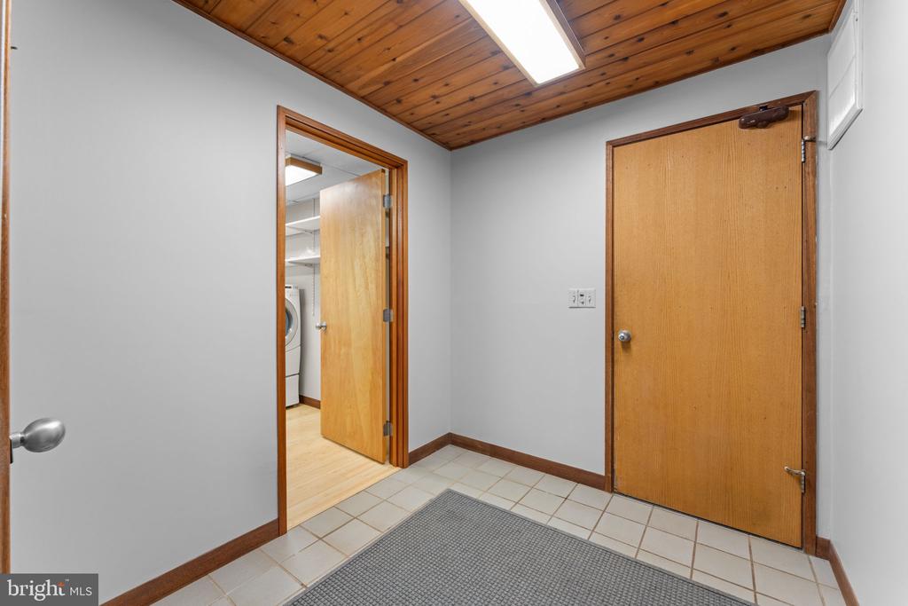 219 TIGER VALLEY RD, WASHINGTON, Virginia, 5 Bedrooms Bedrooms, ,3 BathroomsBathrooms,Residential,219 TIGER VALLEY RD,VARP2002576 MLS # VARP2002576