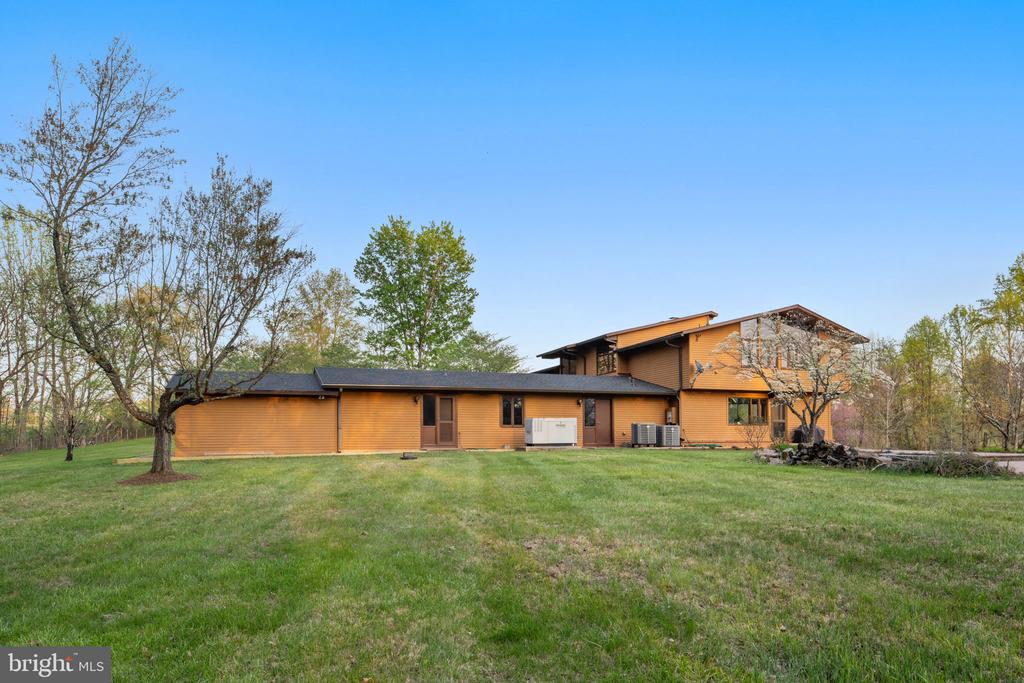 219 TIGER VALLEY RD, WASHINGTON, Virginia, 5 Bedrooms Bedrooms, ,3 BathroomsBathrooms,Residential,219 TIGER VALLEY RD,VARP2002576 MLS # VARP2002576